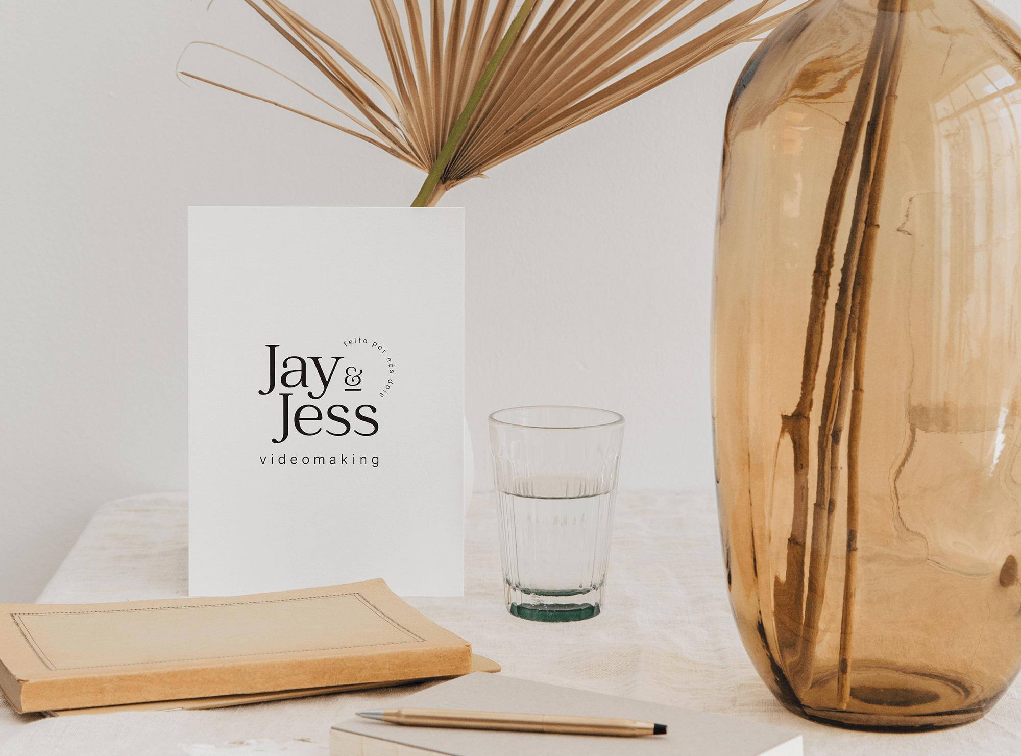 Identidade Visual exclusiva para Jay&Jess Videomaking - Design by Adrielly Sato